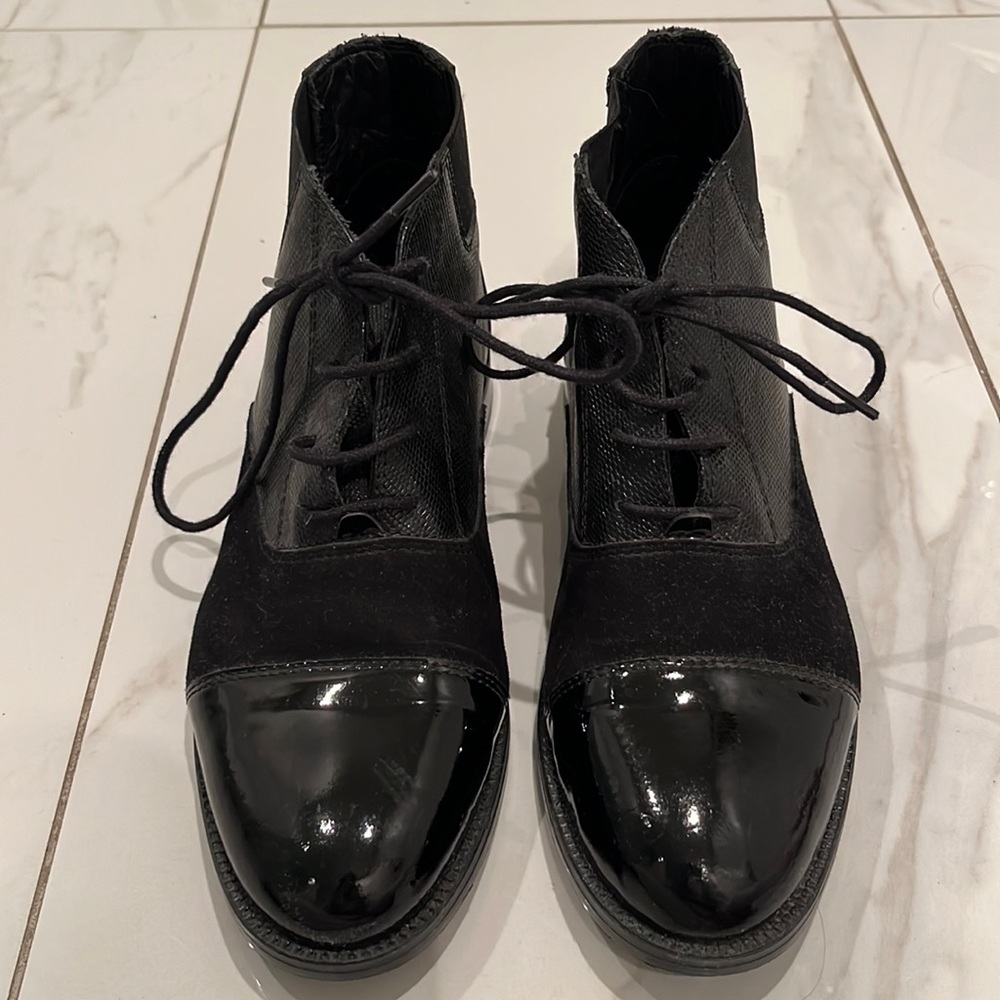 Women’s ankle boots